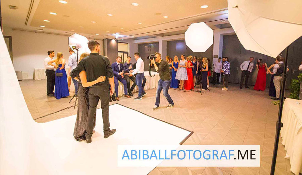 Abiballfotograf_Me_Mobiles_Fotostudio_Abiball-Fotograf-Duesseldorf